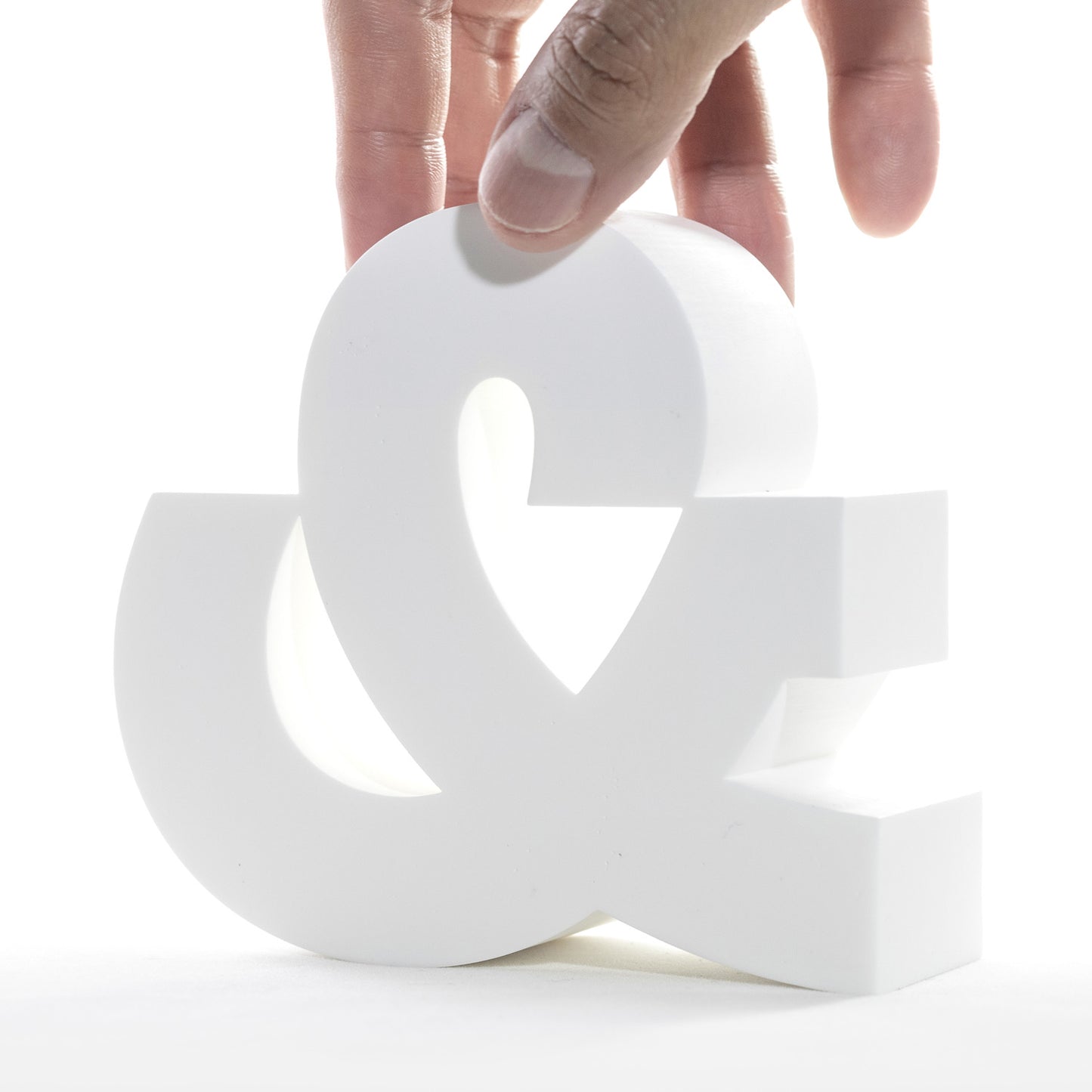 Ampersand Sculpture (@aka.dope)